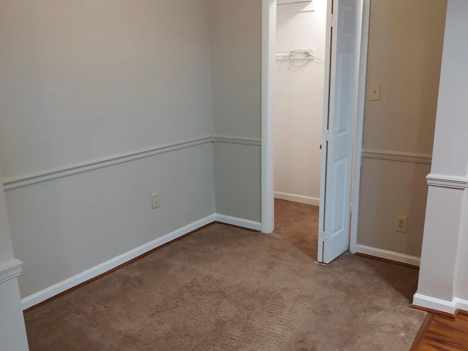 1007 Bluefield Ave SE — Photo 4