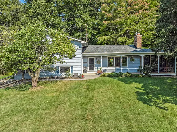 7700 Scully Rd, Dexter, MI 48130