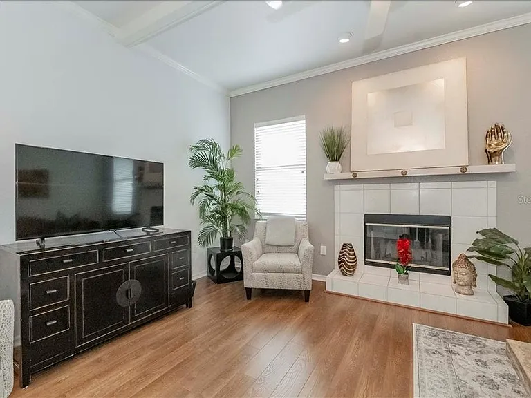 5845 Danterbury Ct — Photo 32