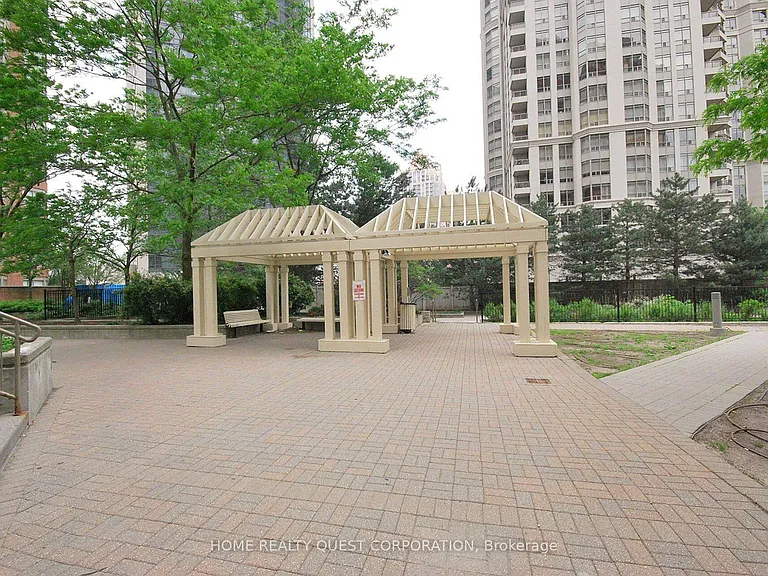 325 Webb Dr #1402 — Photo 38