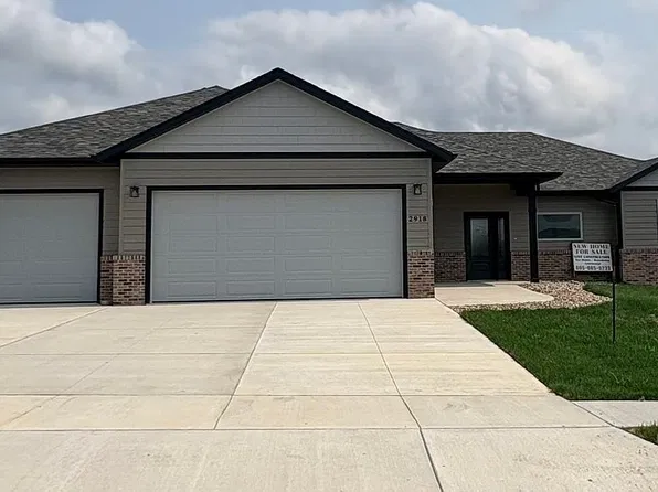 2918 Wedgewood Dr, Yankton, SD 57078