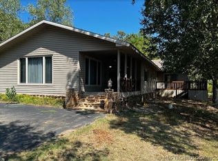 22 Fox Run Rd, Holdenville, OK 74848