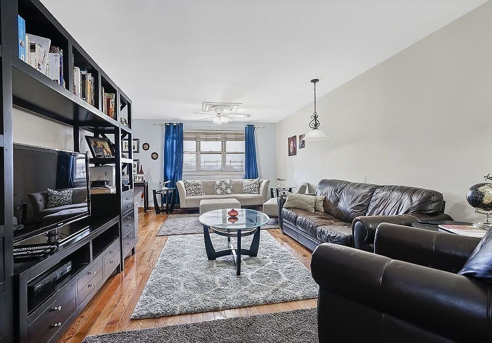 1st image of 8829 155th Ave APT 5E