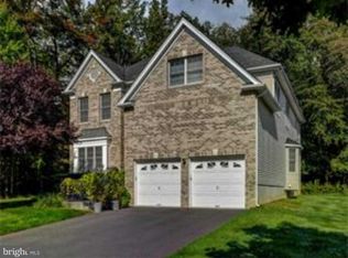 63 Greylynne Dr, Princeton, NJ 08540