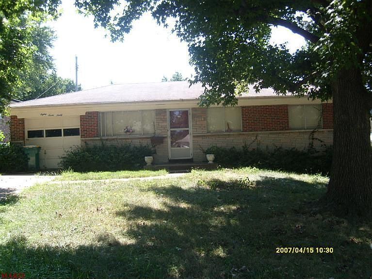 1st image of 8790 Darnell Pl
