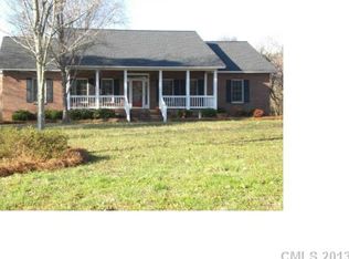 1128 Hawthorne Rd, Lancaster, SC 29720