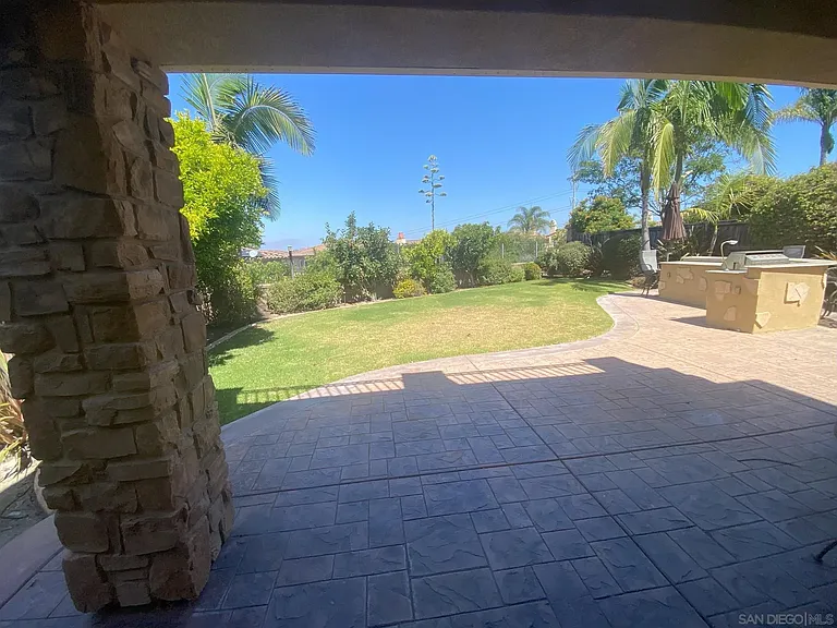 7422 Sitio Montilla — Photo 29