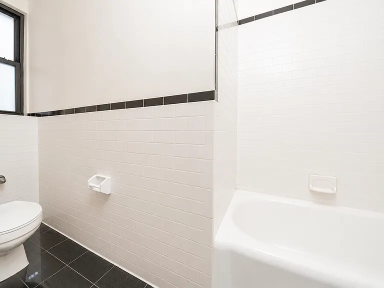 1224 Saint Nicholas Ave #5H — Photo 3