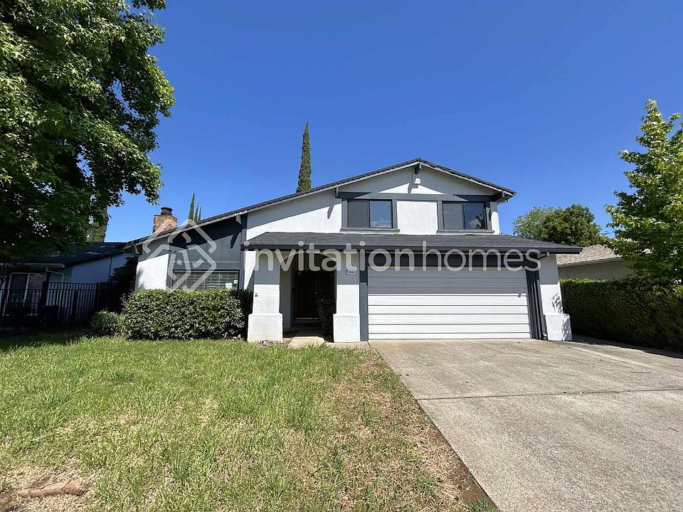 1st image of 2852 Londonderry Dr
