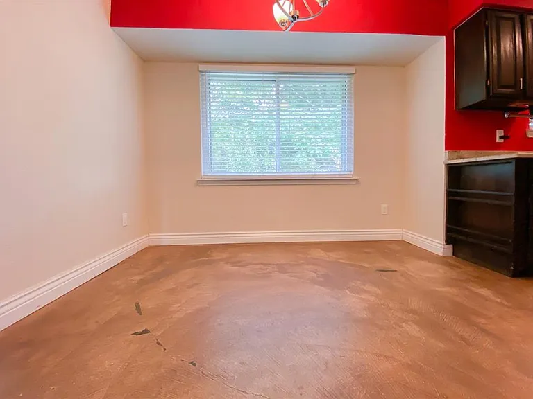 10408 Leaning Willow Dr — Photo 7