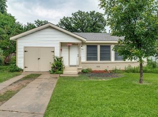 3556 Beverly Dr, Haltom City, TX 76117
