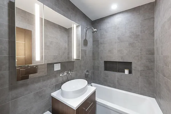 Rented by Compass | media 7