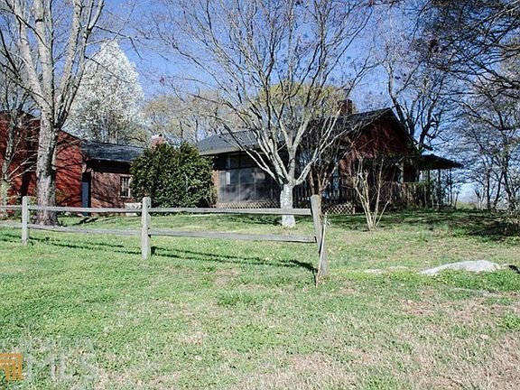 4th image of 3808 Toccoa Hwy