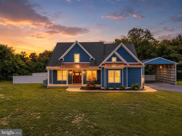 420 Winebrenner Rd, Martinsburg, WV 25404