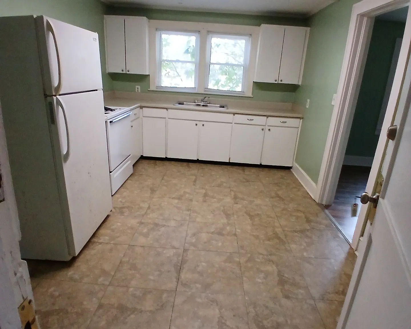 440 Trunk St NE — Photo 2