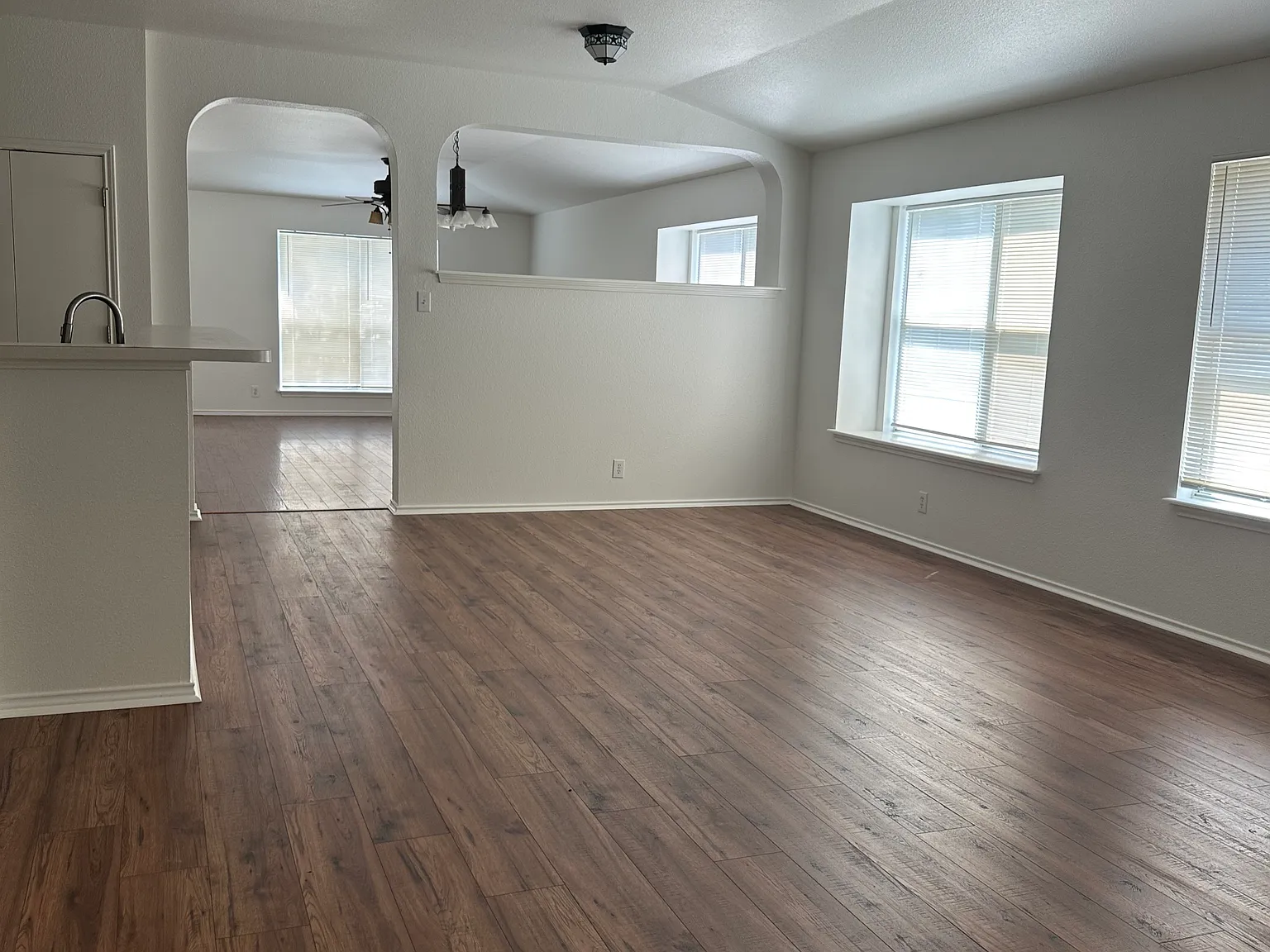 3 bed, 1742 sqft, $1,725 — Photo 2