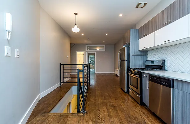 Rented by Nooklyn NYC LLC | media 37