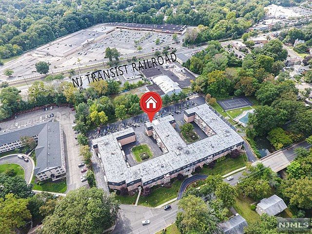 1st image of 540 Fairview Ave #312-4312
