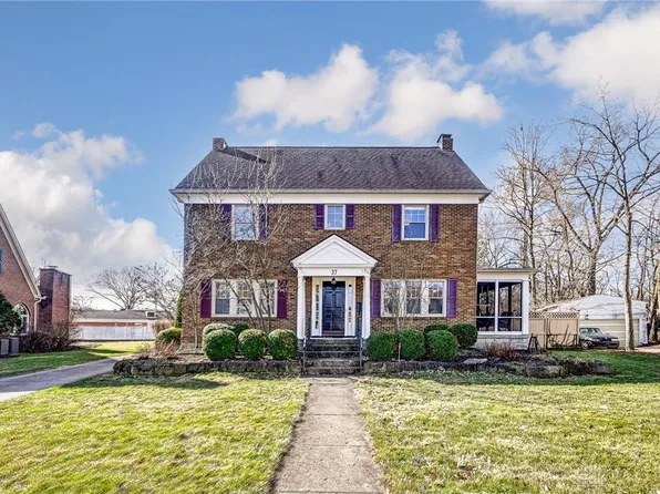37 S Kensington Pl, Springfield, OH 45504
