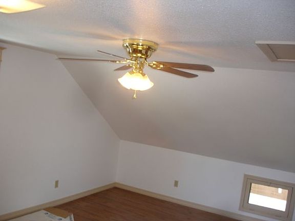 5th image of 3937 2nd Ave S