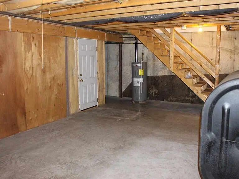 1 Rennie Dr #1 — Photo 20