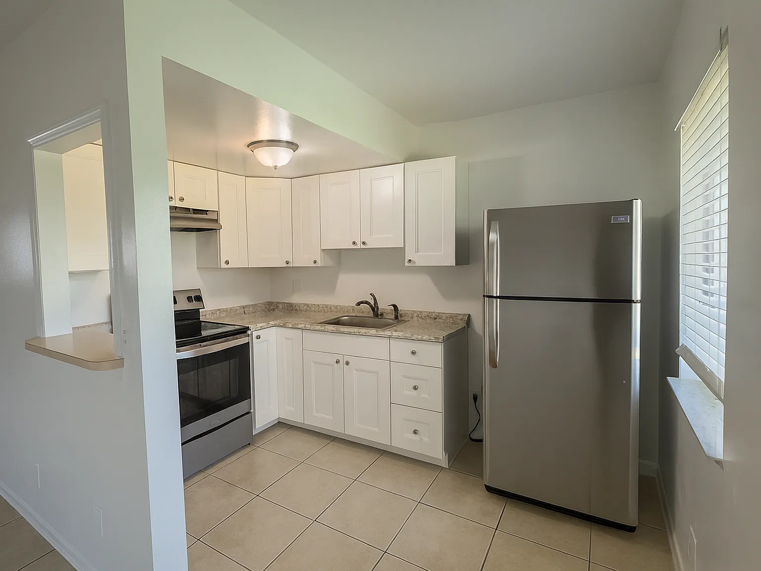1400 S Broadway Lantana, FL 33462 — Photo 2
