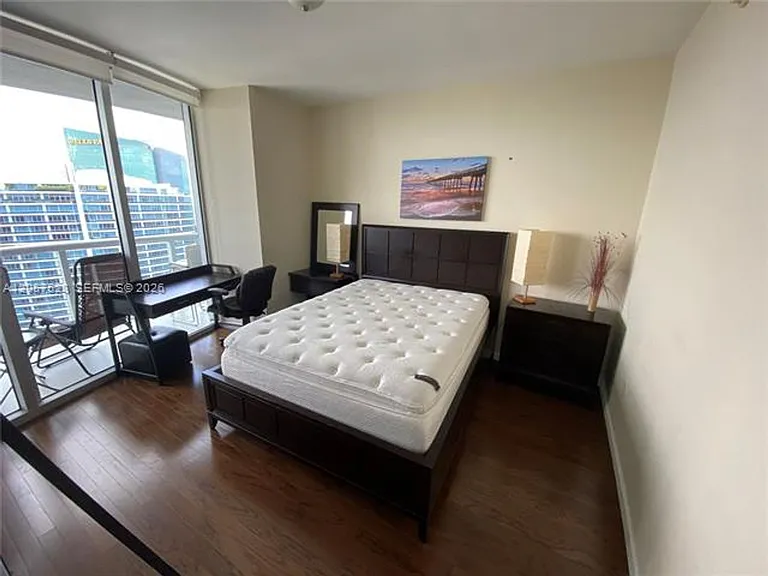 465 Brickell Ave #CU-5304 — Photo 5