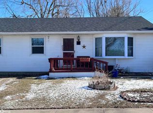 864 S Ward St, Ottumwa, IA 52501