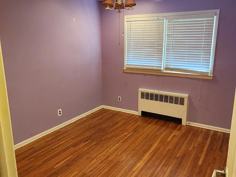 Bedroom #1