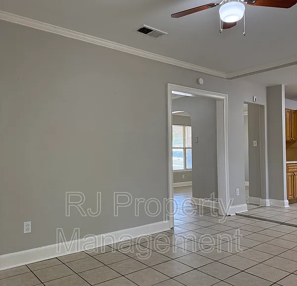 4652 Kassel Rd — Photo 10