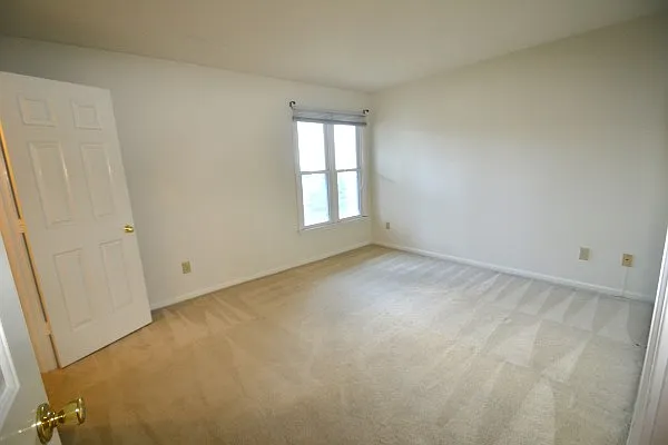 202 Hillsboro Pl — Photo 23