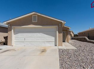 3741 Stoneway Rd, Las Cruces, NM 88012