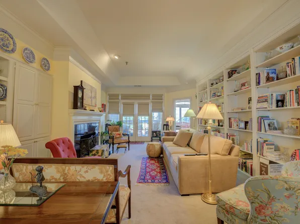 405 S Perkins Rd APT 450, Memphis, TN 38117