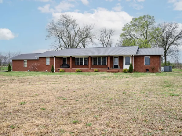 10334 Jim Cummings Hwy, Bradyville, TN 37026