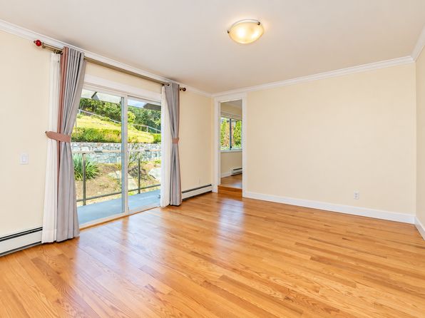 4 bedroom rental in West Vancouver — photo 30