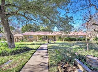 8927 Thrush Ln, Woodway, TX 76712