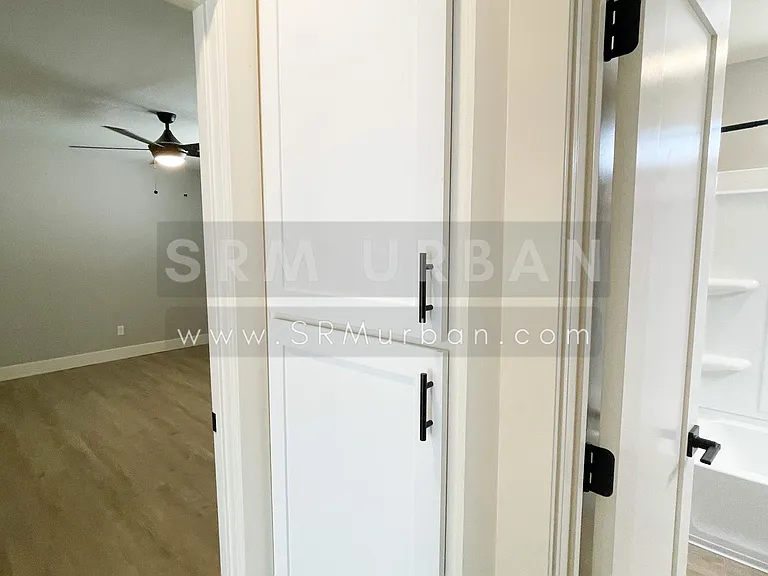 4438 Menlo Ave #5 — Photo 16