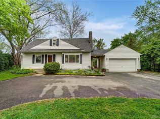 7401 Mad River Rd, Dayton, OH 45459