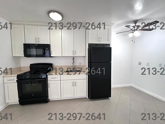 3rd image of 962 Magnolia Ave #7