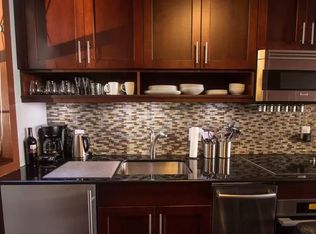 335 W 21st St APT 3RW, Manhattan, NY