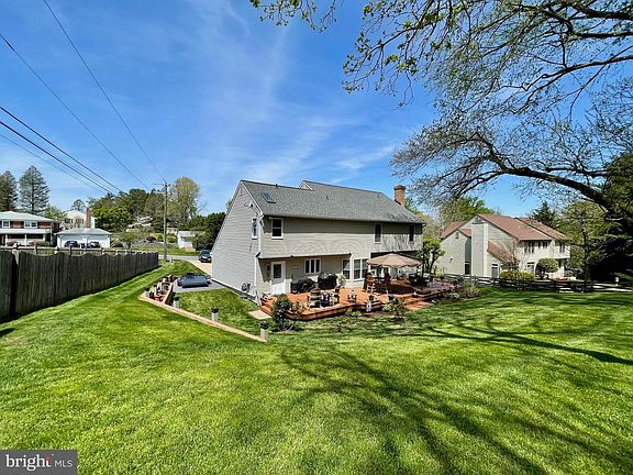 2nd image of 3393 Walnut Dr