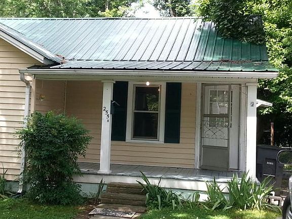 Front of one bedroom unit