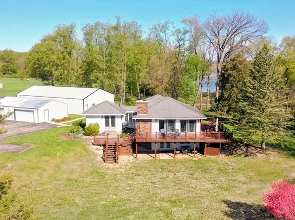 4041 Case Dr, Union City, MI 49094