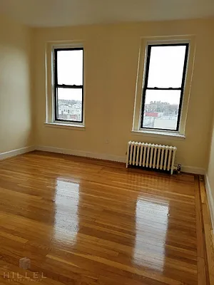 Rented by Hillel Realty Group | media 9