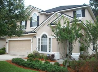 330 Candlebark Dr, Jacksonville, FL 32225