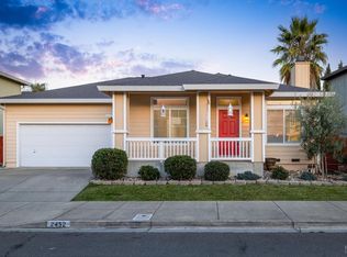 2452 Jadeite Way, Santa Rosa, CA 95404