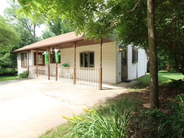 21244 W Highway 113, Wilmington, IL 60481