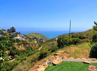 2828 McAlpine Dr, Malibu, CA 90265