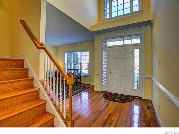 2nd image of 5704 Oak Mill Ct