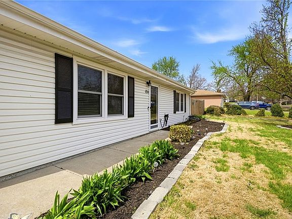 3rd image of 1311 Cherry St